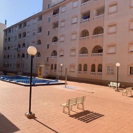 Sunny Appartment With Pool Torrevieja Center 외부 사진
