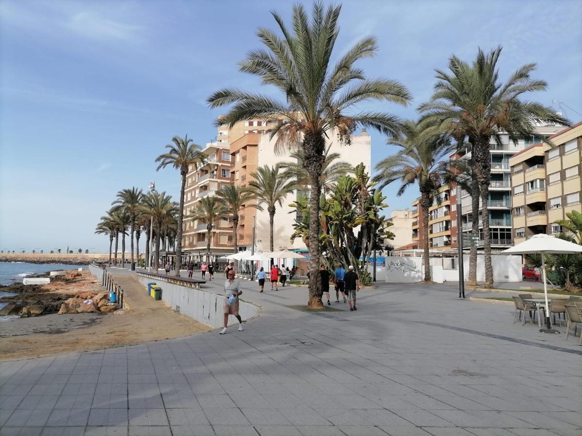 Sunny Appartment With Pool Torrevieja Center 외부 사진